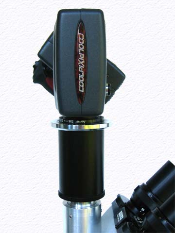 Adapter am Zeiss-Tubus mit Coolpix 990