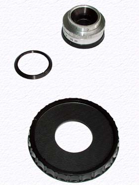 Vergr&ouml;&szlig;erungsobjektiv und Geh&auml;usedeckel